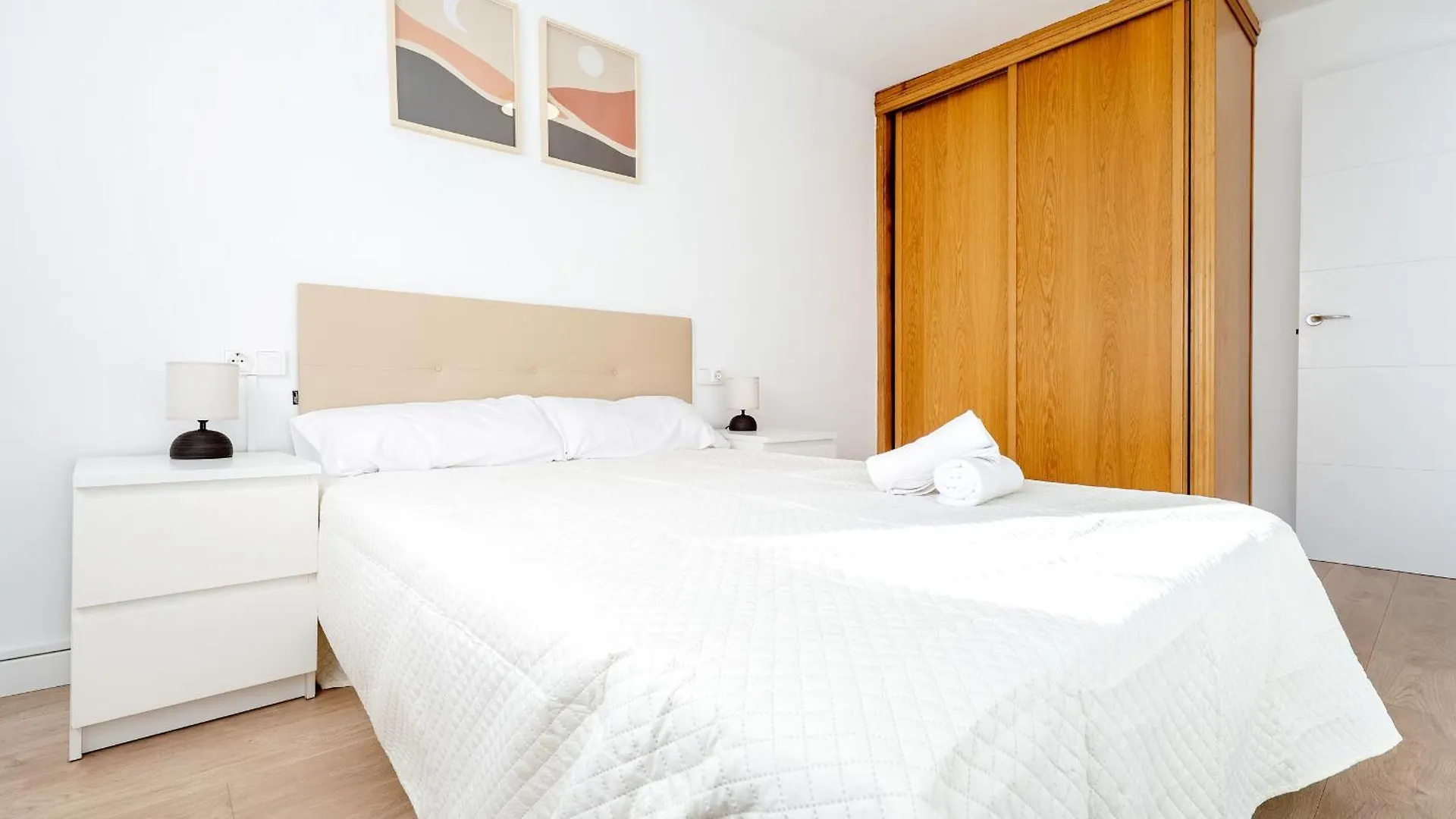 Hauzify I Apartament La Ponderosa Cambrils Apartman